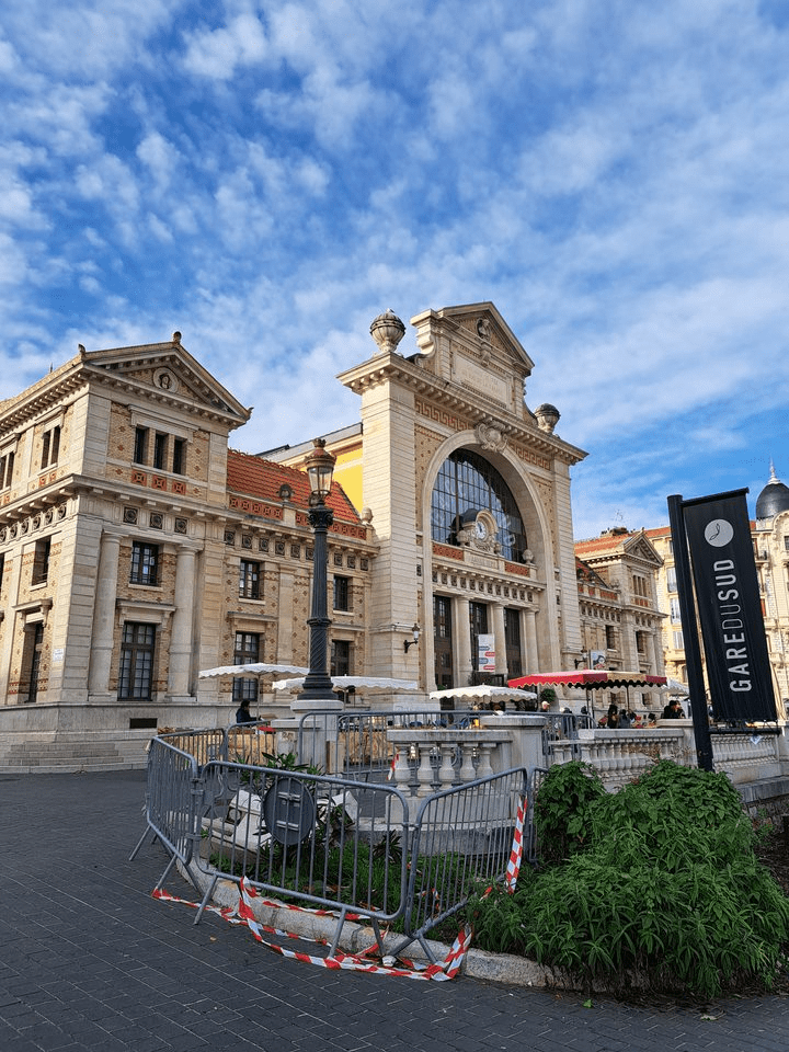 La Gare du Sud får ändrade öppettider